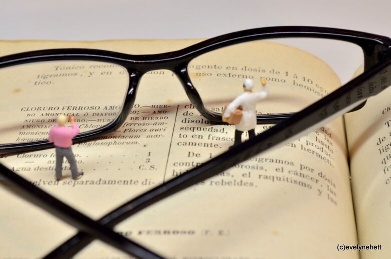 Wie können DMS und ECM Software bei der Digitalisierung von analogen Prozessen helfen?